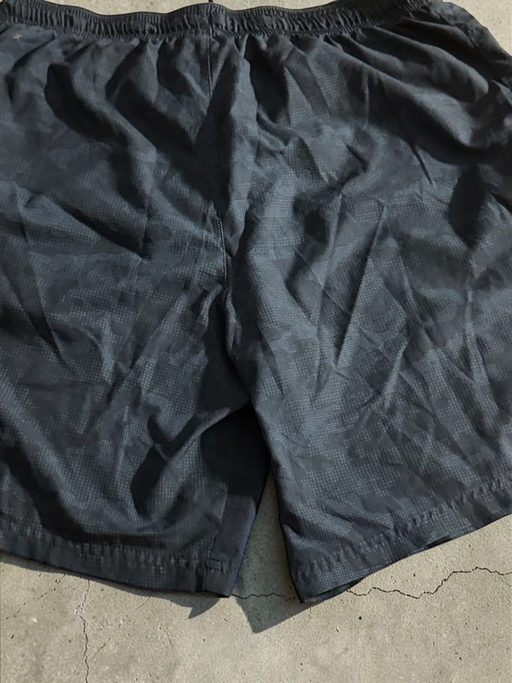Matrix Men’s Bundle of Two Athletic Shorts - Navy and Charcoal- Size L - Picture 4 of 8